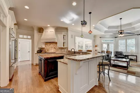 Kitchen - 8190 Prestwick Cir, Duluth, GA 30097 photo 6 of 10