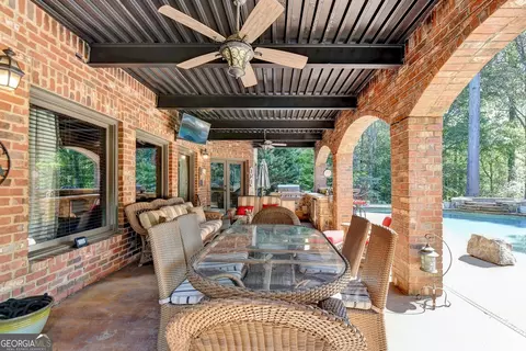 Exterior - 8190 Prestwick Cir, Duluth, GA 30097 photo 4 of 23