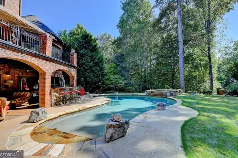 Exterior - 8190 Prestwick Cir, Duluth, GA 30097 photo 9 of 23
