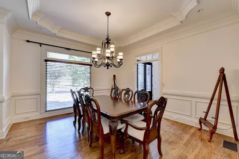 Dining - 8190 Prestwick Cir, Duluth, GA 30097 photo 1 of 4