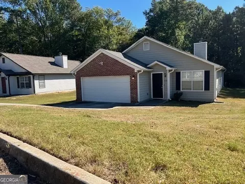 5606 Rockingwood Ct, Atlanta, GA 30349
