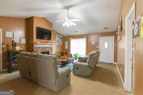 444 Hampton Green Dr, Lagrange, GA 30240 photo 7