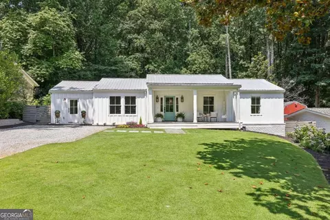 4090 Commodore Dr, Atlanta, GA 30341