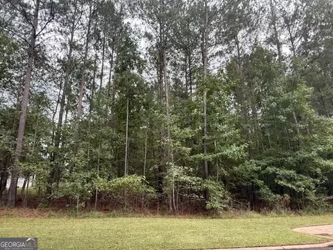 130 Lodestone Dr, Milledgeville, GA 31061