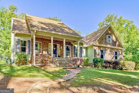 Exterior - 205 Carson Rd, Brooks, GA 30205 photo 5 of 34