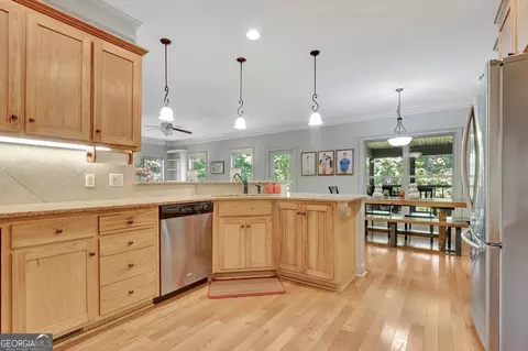 Kitchen - 205 Carson Rd, Brooks, GA 30205 photo 5 of 5
