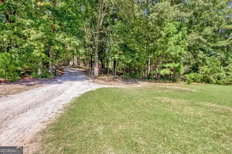 Exterior - 205 Carson Rd, Brooks, GA 30205 photo 2 of 34