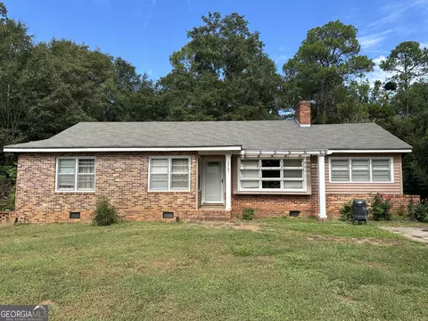 365 Sunset Ter, Forsyth, GA 31029