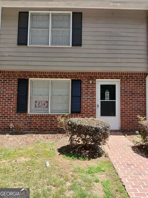 2190 Kings Gate Cir Un #B, Snellville, GA 30078