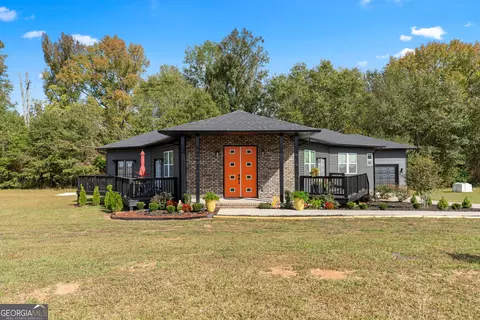 107 S Hospital Rd, Sandersville, GA 31082