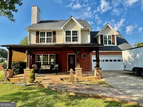 4554 Summerset Dr, Gainesville, GA 30507