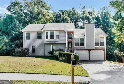 4056 Brantley Dr, Austell, GA 30106