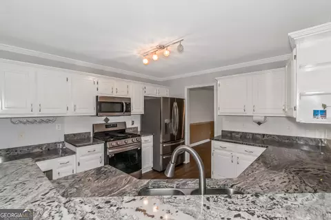 546 Morgan Ct, Hampton, GA 30228 photo 16