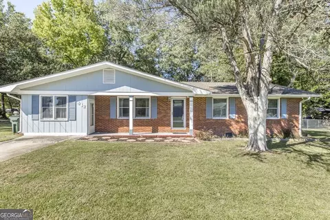 412 Arrowhead Trl, Warner Robins, GA 31088