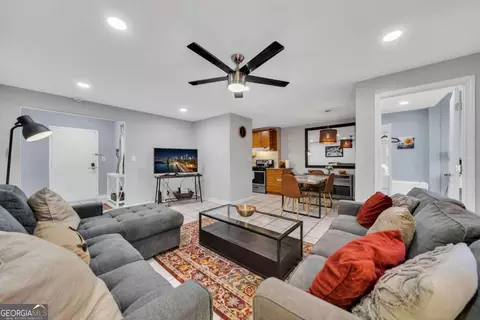 215 Piedmont Ave NE #1507, Atlanta, GA 30308