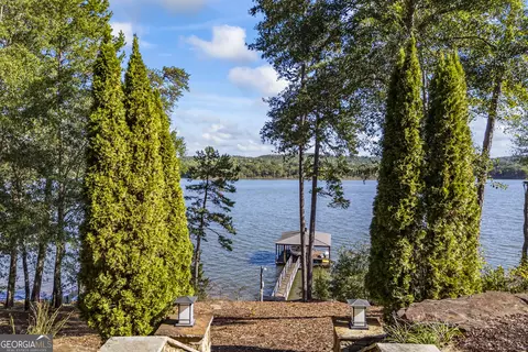 43 Edgewater Trl S, Toccoa, GA 30577 photo 4
