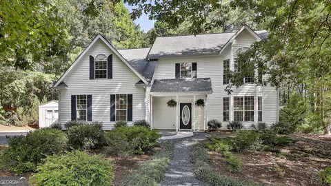 225 Kripple Kreek Dr, Sharpsburg, GA 30277