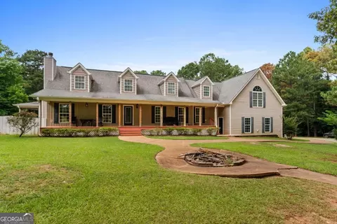 255 Friendship Cir, Concord, GA 30206