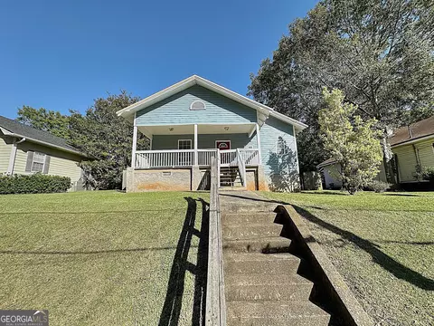 415 S Lee St, Lagrange, GA 30240