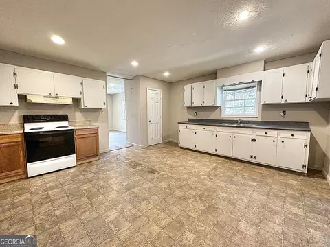 415 S Lee St, Lagrange, GA 30240 photo 10