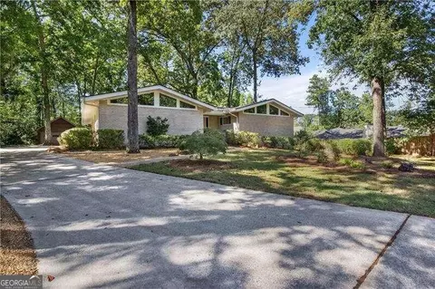 7300 Dunhill Ter, Atlanta, GA 30328