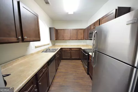 3047 Bonnes Dr, Lithonia, GA 30038 photo 11