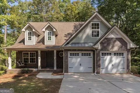 5447 Centry Dr, Villa Rica, GA 30180