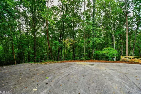 3175 Parker Dr, Cumming, GA 30041