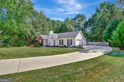 95 Buck Trl, Newnan, GA 30265