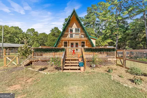 96 Persimmon Dr, Hartwell, GA 30643