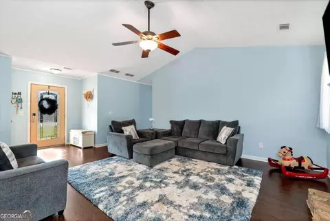 185 Cypress Dr, Covington, GA 30016 photo 10