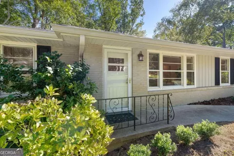 1183 Willivee Dr, Decatur, GA 30033