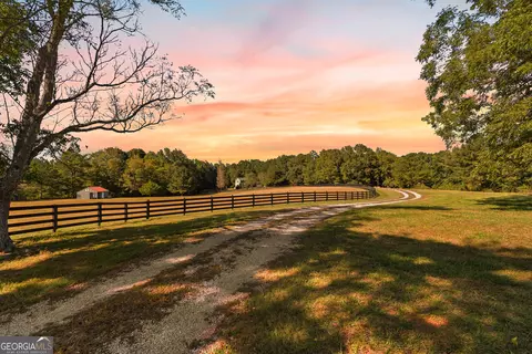6380 Lone Oak Rd, Hogansville, GA 30230