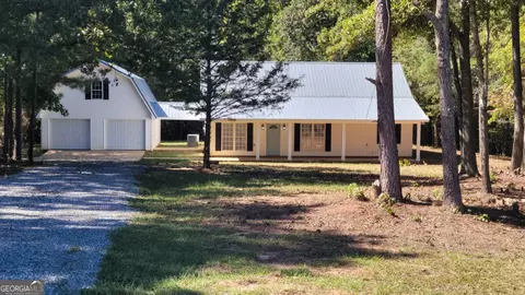 1423 Forrest Rd, Greenville, GA 30222