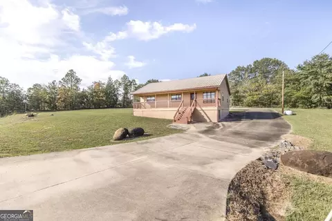 17 C Wesley Mcdougald Dr, Butler, GA 31006