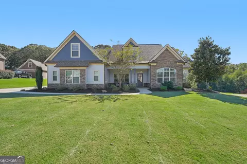 350 Grandmas Ln, Fayetteville, GA 30215