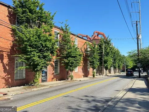 320 Martin Luther King Jr Dr SE #21, Atlanta, GA 30312