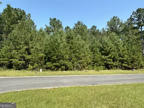 570 Shoreline Drive, Kingsland, GA 31548