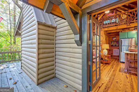 43 Cascade Ln, Rabun Gap, GA 30568 photo 6