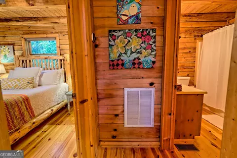 43 Cascade Ln, Rabun Gap, GA 30568 photo 17