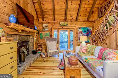 43 Cascade Ln, Rabun Gap, GA 30568 photo 9