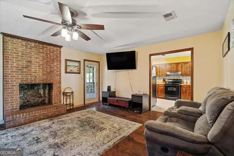 737 Rosemont Rd, Lagrange, GA 30241 photo 2