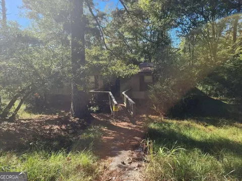 2281 Carr Rd NE, Conyers, GA 30012