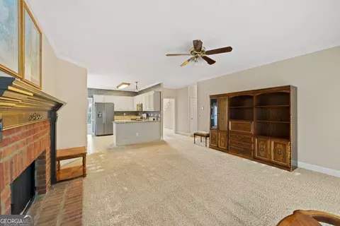 2390 Pinehaven Ct, Grayson, GA 30017 photo 17