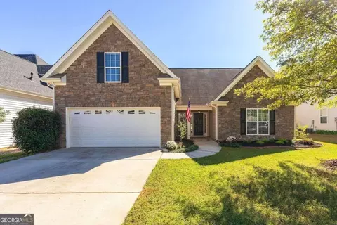 665 Millbrook Village Dr, Tyrone, GA 30290