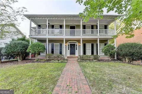 4144 Station Mill Ct, Peachtree Corners, GA 30092