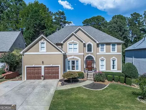 2034 Towne Lake Hls W, Woodstock, GA 30189