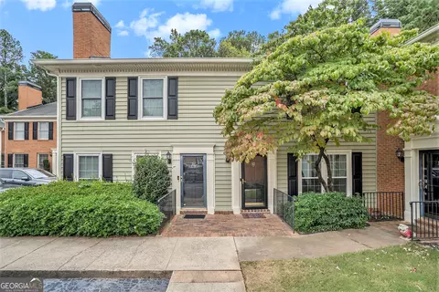 52 Mount Vernon Cir, Atlanta, GA 30338