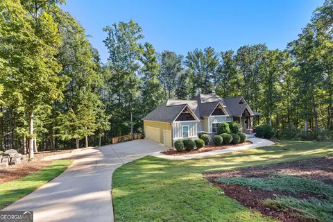 127 Riverbluff Dr, Lagrange, GA 30240 photo 4
