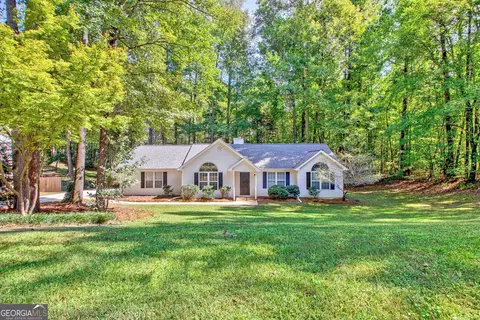 194 Ivy Trace Blvd, Newnan, GA 30265
